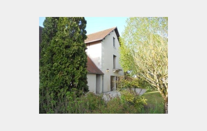 CHEVALIER IMMOBILIER : Maison / Villa | SAINT-AMAND-MONTROND (18200) | 230 m2 | 194 000 € 
