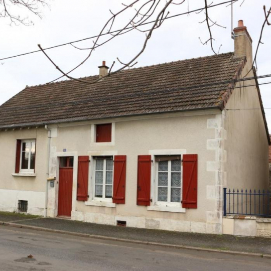  CHEVALIER IMMOBILIER : Maison / Villa | SAINT-AMAND-MONTROND (18200) | 105 m2 | 86 000 € 