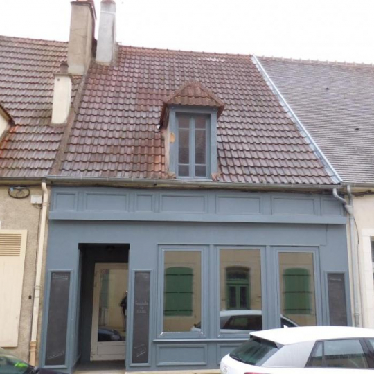  CHEVALIER IMMOBILIER : House | SAINT-AMAND-MONTROND (18200) | 120 m2 | 39 000 € 