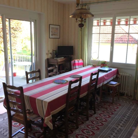  CHEVALIER IMMOBILIER : Maison / Villa | SAINT-AMAND-MONTROND (18200) | 158 m2 | 153 725 € 