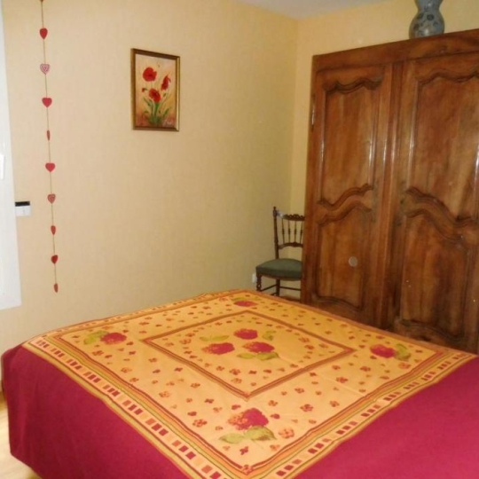  CHEVALIER IMMOBILIER : Appartement | SAINT-AMAND-MONTROND (18200) | 90 m2 | 133 750 € 