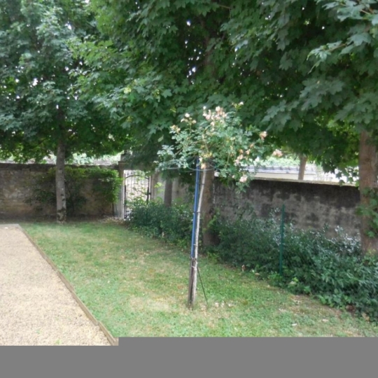  CHEVALIER IMMOBILIER : Appartement | SAINT-AMAND-MONTROND (18200) | 90 m2 | 133 750 € 