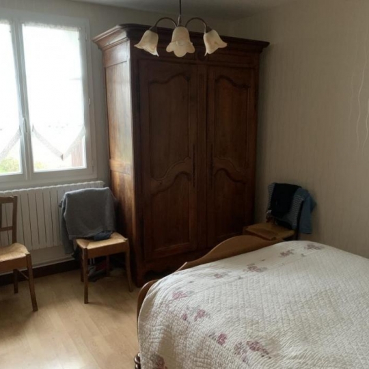  CHEVALIER IMMOBILIER : Maison / Villa | SAINT-AMAND-MONTROND (18200) | 140 m2 | 158 900 € 