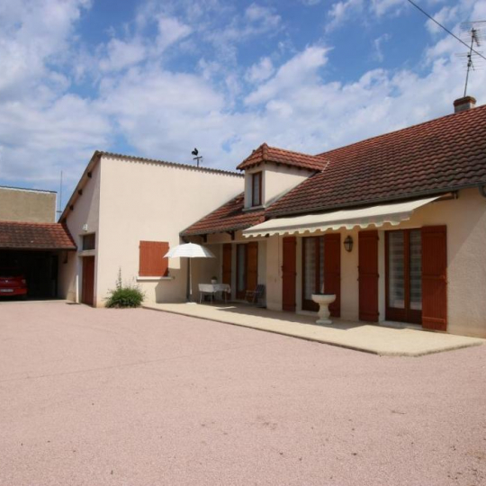  CHEVALIER IMMOBILIER : Maison / Villa | SAINT-AMAND-MONTROND (18200) | 105 m2 | 170 000 € 