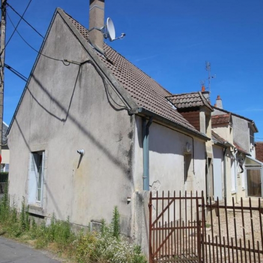  CHEVALIER IMMOBILIER : Maison / Villa | SAINT-AMAND-MONTROND (18200) | 43 m2 | 37 000 € 