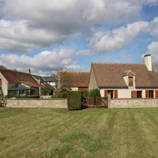  CHEVALIER IMMOBILIER : Maison / Villa | SAINT-AMAND-MONTROND (18200) | 146 m2 | 149 000 € 