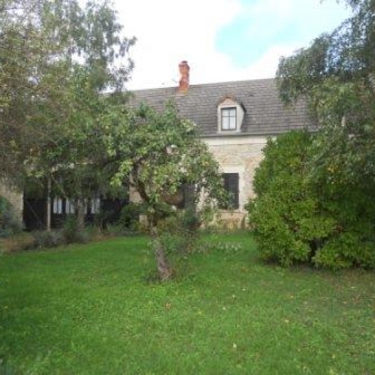  CHEVALIER IMMOBILIER : Maison / Villa | SAINT-AMAND-MONTROND (18200) | 300 m2 | 159 000 € 