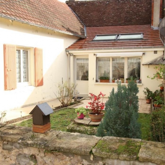  CHEVALIER IMMOBILIER : Maison / Villa | SAINT-AMAND-MONTROND (18200) | 83 m2 | 80 000 € 