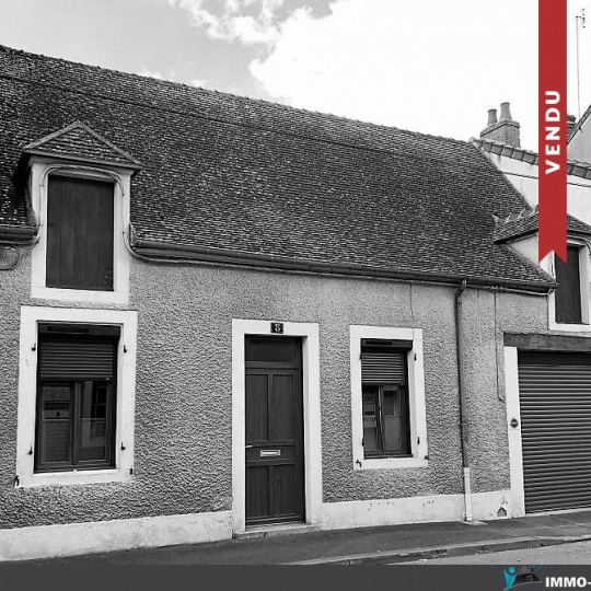  CHEVALIER IMMOBILIER : Maison / Villa | SAINT-AMAND-MONTROND (18200) | 87 m2 | 75 000 € 