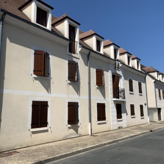  CHEVALIER IMMOBILIER : Appartement | SAINT-AMAND-MONTROND (18200) | 71 m2 | 65 000 € 