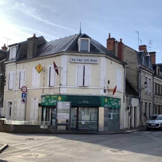 CHEVALIER IMMOBILIER : Office | SAINT-AMAND-MONTROND (18200) | 140.00m2 | 86 000 € 