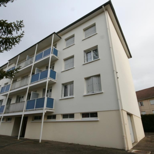  CHEVALIER IMMOBILIER : Immeuble | SAINT-AMAND-MONTROND (18200) | 620 m2 | 437 000 € 