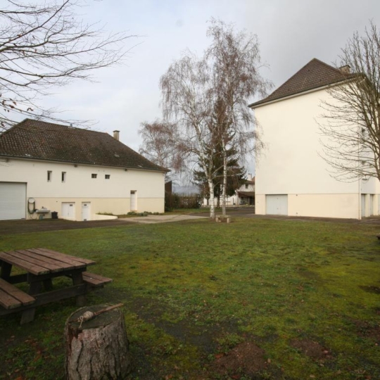  CHEVALIER IMMOBILIER : Building | SAINT-AMAND-MONTROND (18200) | 620 m2 | 437 000 € 