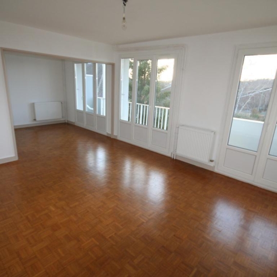  CHEVALIER IMMOBILIER : Immeuble | SAINT-AMAND-MONTROND (18200) | 620 m2 | 399 000 € 