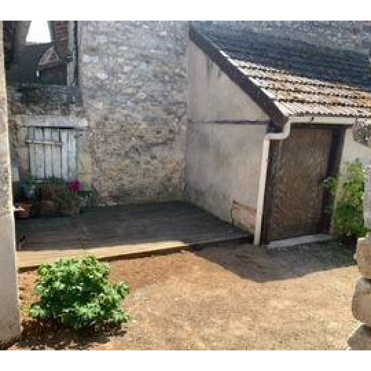  CHEVALIER IMMOBILIER : Maison / Villa | SAINT-AMAND-MONTROND (18200) | 90 m2 | 90 000 € 