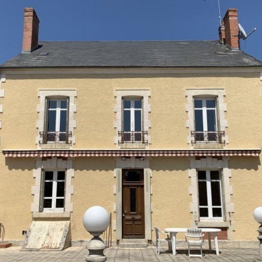  CHEVALIER IMMOBILIER : Maison / Villa | SAINT-AMAND-MONTROND (18200) | 193 m2 | 180 000 € 