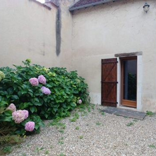  CHEVALIER IMMOBILIER : House | SAINT-AMAND-MONTROND (18200) | 126 m2 | 148 400 € 