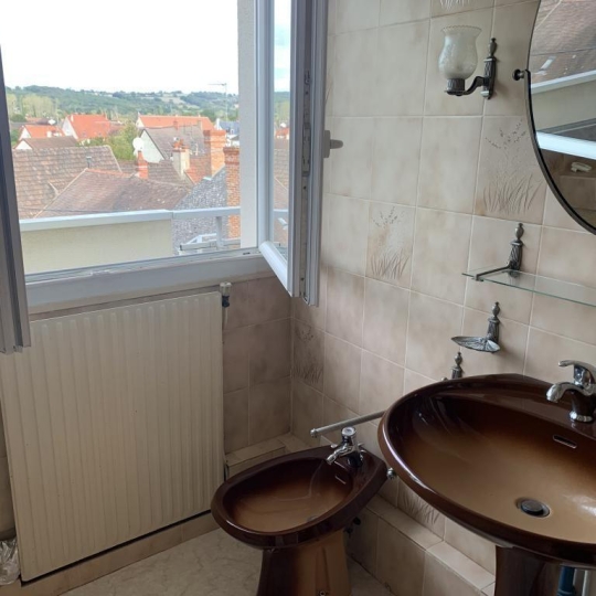  CHEVALIER IMMOBILIER : Apartment | SAINT-AMAND-MONTROND (18200) | 101 m2 | 92 880 € 