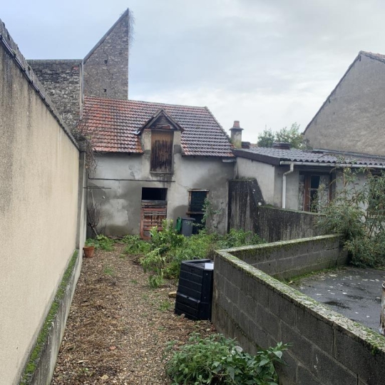 CHEVALIER IMMOBILIER : Maison / Villa | SAINT-AMAND-MONTROND (18200) | 75 m2 | 41 000 € 
