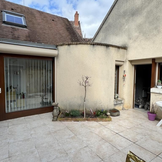  CHEVALIER IMMOBILIER : Maison / Villa | SAINT-AMAND-MONTROND (18200) | 117 m2 | 144 000 € 