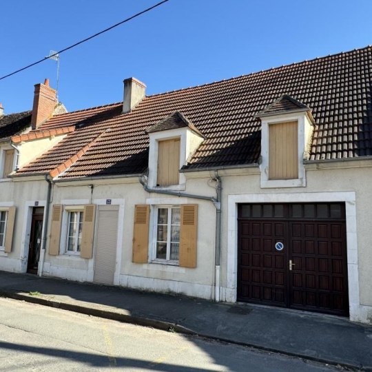 CHEVALIER IMMOBILIER : Maison / Villa | SAINT-AMAND-MONTROND (18200) | 118 m2 | 68 000 € 