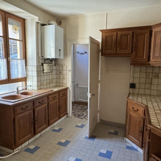  CHEVALIER IMMOBILIER : Maison / Villa | SAINT-AMAND-MONTROND (18200) | 118 m2 | 68 000 € 