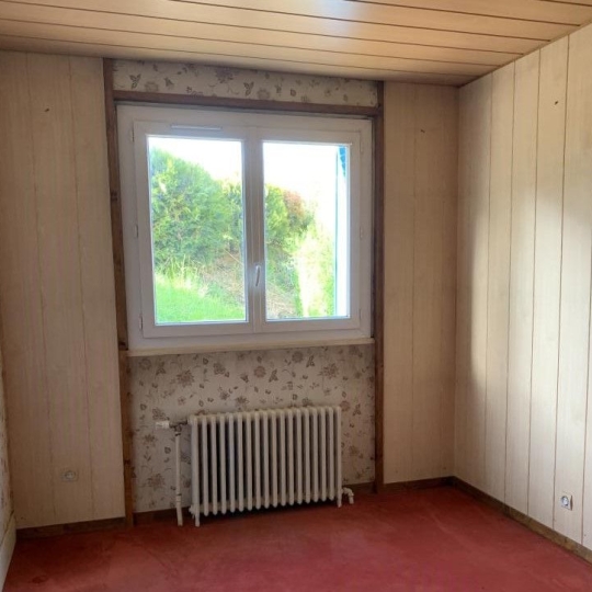  CHEVALIER IMMOBILIER : Maison / Villa | SAINT-AMAND-MONTROND (18200) | 95 m2 | 102 000 € 