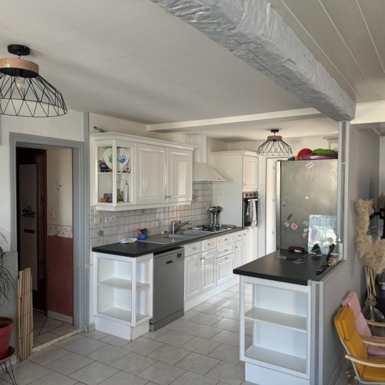  CHEVALIER IMMOBILIER : Maison / Villa | SAINT-PIERRE-LES-ETIEUX (18210) | 142 m2 | 139 000 € 