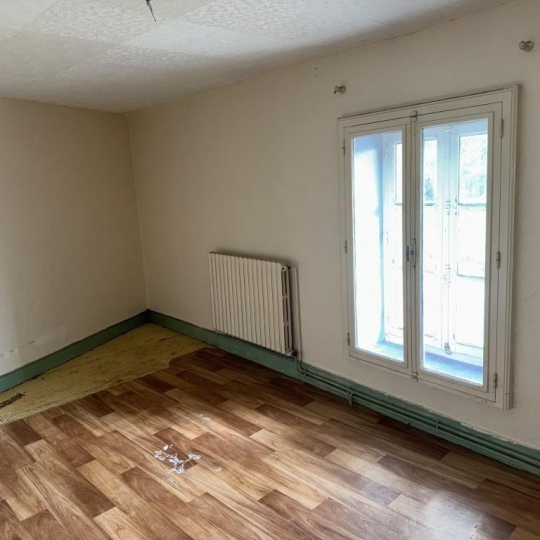  CHEVALIER IMMOBILIER : Building | ORVAL (18200) | 177 m2 | 60 000 € 