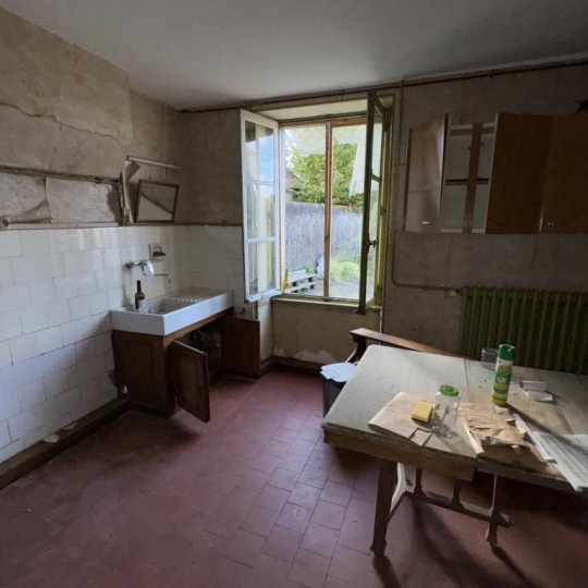 CHEVALIER IMMOBILIER : Maison / Villa | SAINT-AMAND-MONTROND (18200) | 115 m2 | 88 000 € 