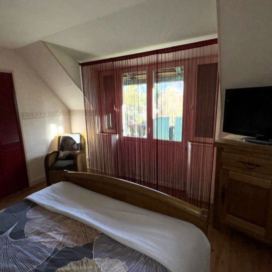  CHEVALIER IMMOBILIER : House | ORVAL (18200) | 140 m2 | 186 000 € 