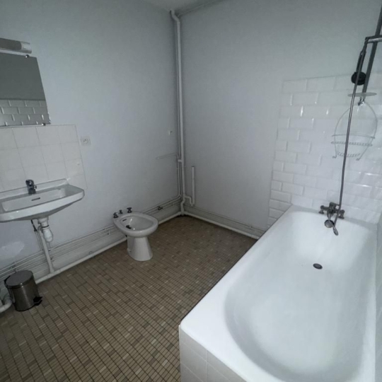  CHEVALIER IMMOBILIER : Immeuble | SAINT-AMAND-MONTROND (18200) | 575 m2 | 423 000 € 
