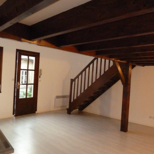  CHEVALIER IMMOBILIER : Immeuble | SAINT-AMAND-MONTROND (18200) | 220 m2 | 233 200 € 