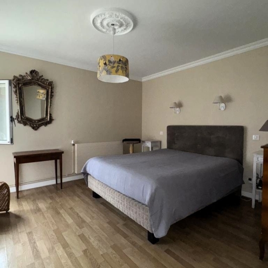  CHEVALIER IMMOBILIER : Maison / Villa | SAINT-AMAND-MONTROND (18200) | 196 m2 | 402 300 € 