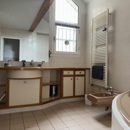  CHEVALIER IMMOBILIER : Maison / Villa | SAINT-AMAND-MONTROND (18200) | 196 m2 | 402 300 € 