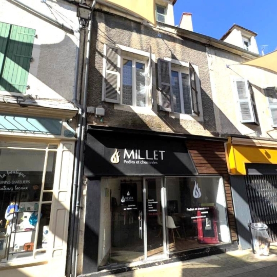  CHEVALIER IMMOBILIER : Immeuble | SAINT-AMAND-MONTROND (18200) | 100 m2 | 38 500 € 