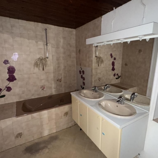  CHEVALIER IMMOBILIER : Maison / Villa | DUN-SUR-AURON (18130) | 136 m2 | 171 200 € 