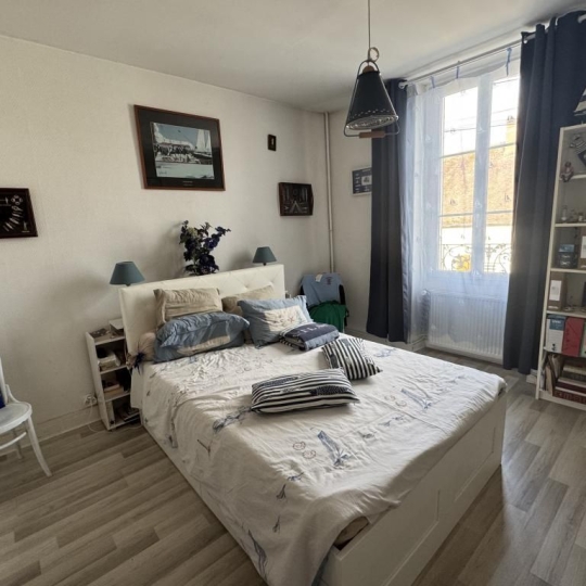  CHEVALIER IMMOBILIER : House | SAINT-AMAND-MONTROND (18200) | 185 m2 | 187 250 € 