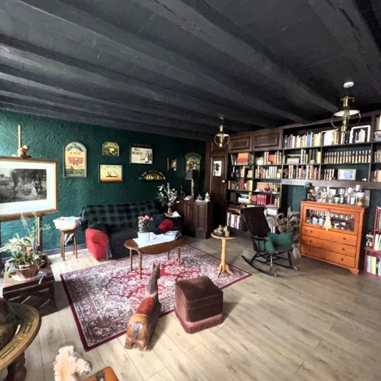  CHEVALIER IMMOBILIER : House | SAINT-AMAND-MONTROND (18200) | 185 m2 | 187 250 € 