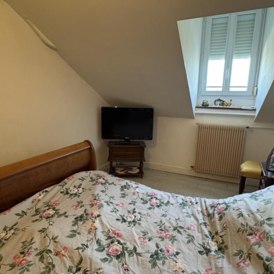  CHEVALIER IMMOBILIER : House | SAINT-AMAND-MONTROND (18200) | 185 m2 | 187 250 € 