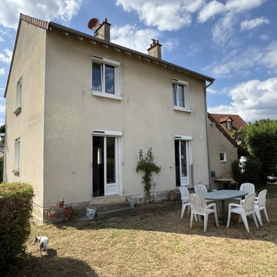  CHEVALIER IMMOBILIER : Maison / Villa | SAINT-AMAND-MONTROND (18200) | 104 m2 | 123 000 € 
