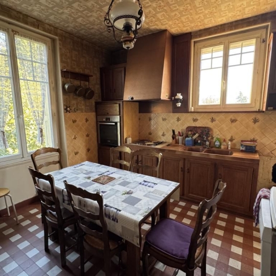  CHEVALIER IMMOBILIER : Maison / Villa | SAINT-AMAND-MONTROND (18200) | 151 m2 | 207 000 € 