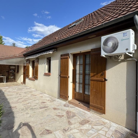  CHEVALIER IMMOBILIER : Maison / Villa | SAINT-AMAND-MONTROND (18200) | 129 m2 | 172 000 € 