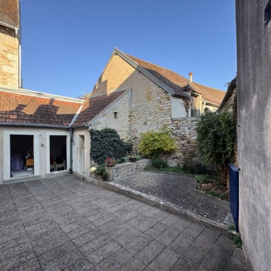  CHEVALIER IMMOBILIER : Maison / Villa | SAINT-AMAND-MONTROND (18200) | 134 m2 | 156 600 &euro; 