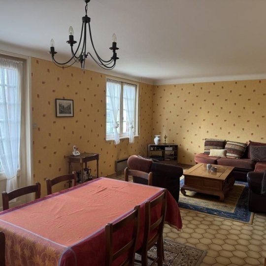  CHEVALIER IMMOBILIER : Maison / Villa | SAINT-AMAND-MONTROND (18200) | 94 m2 | 76 300 &euro; 