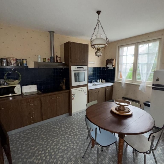  CHEVALIER IMMOBILIER : Maison / Villa | SAINT-AMAND-MONTROND (18200) | 94 m2 | 76 300 &euro; 