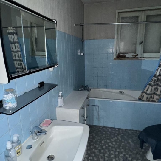  CHEVALIER IMMOBILIER : Maison / Villa | SAINT-AMAND-MONTROND (18200) | 94 m2 | 76 300 &euro; 