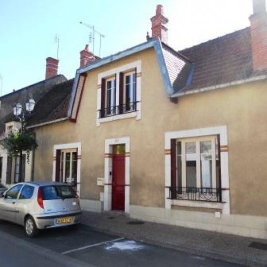  CHEVALIER IMMOBILIER : Maison / Villa | SAINT-AMAND-MONTROND (18200) | 133 m2 | 138 000 € 