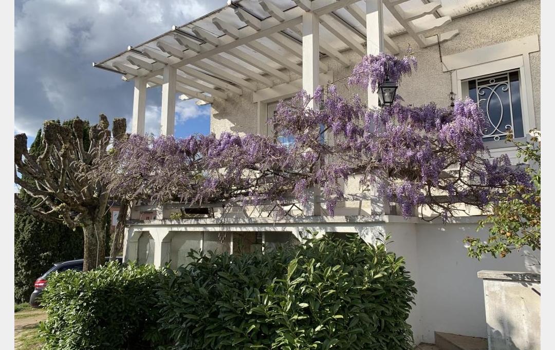 CHEVALIER IMMOBILIER : Maison / Villa | SAINT-AMAND-MONTROND (18200) | 158 m2 | 153 725 € 