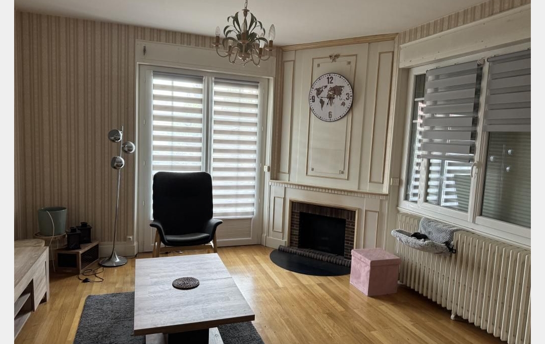 CHEVALIER IMMOBILIER : Maison / Villa | SAINT-AMAND-MONTROND (18200) | 158 m2 | 153 725 € 